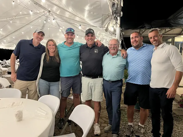 Wide Open Golf Classic photo 4